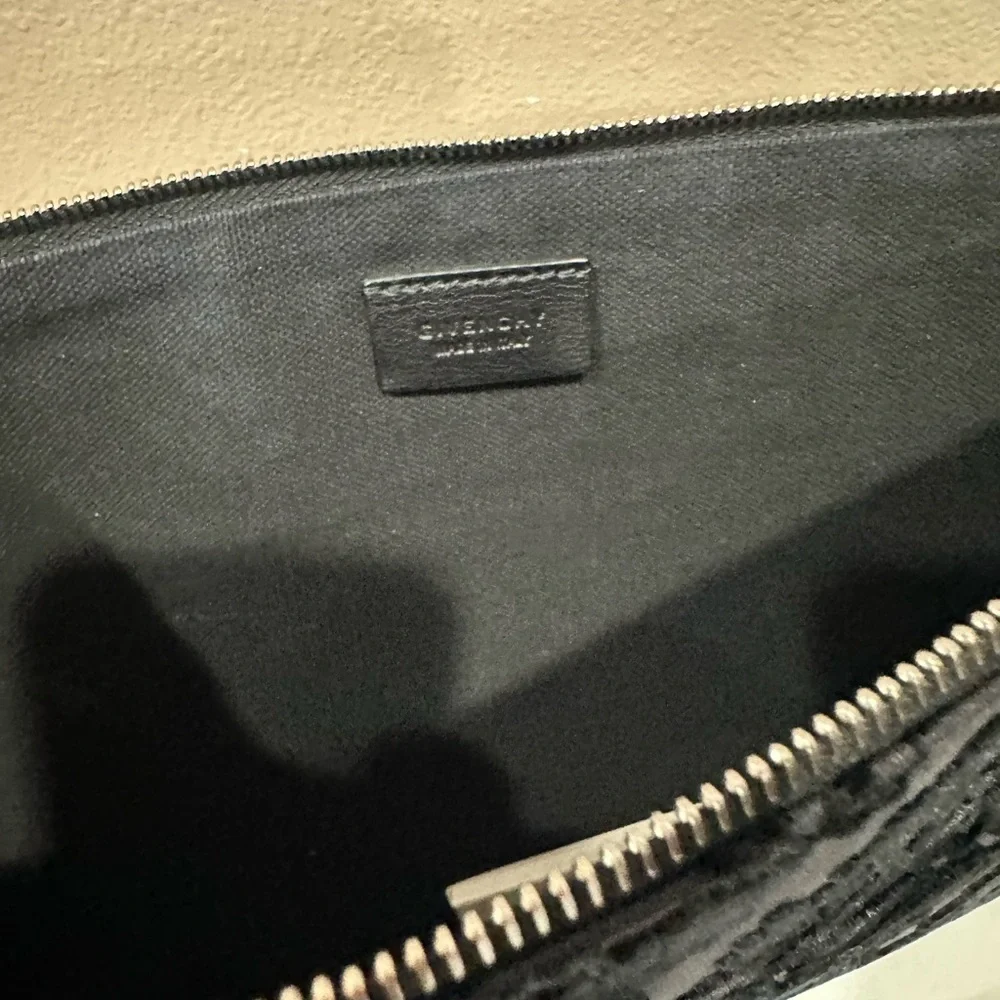 Givenchy Classic Damask Black Velvet Devore Clutch/Pouch - Picture 4 of 5